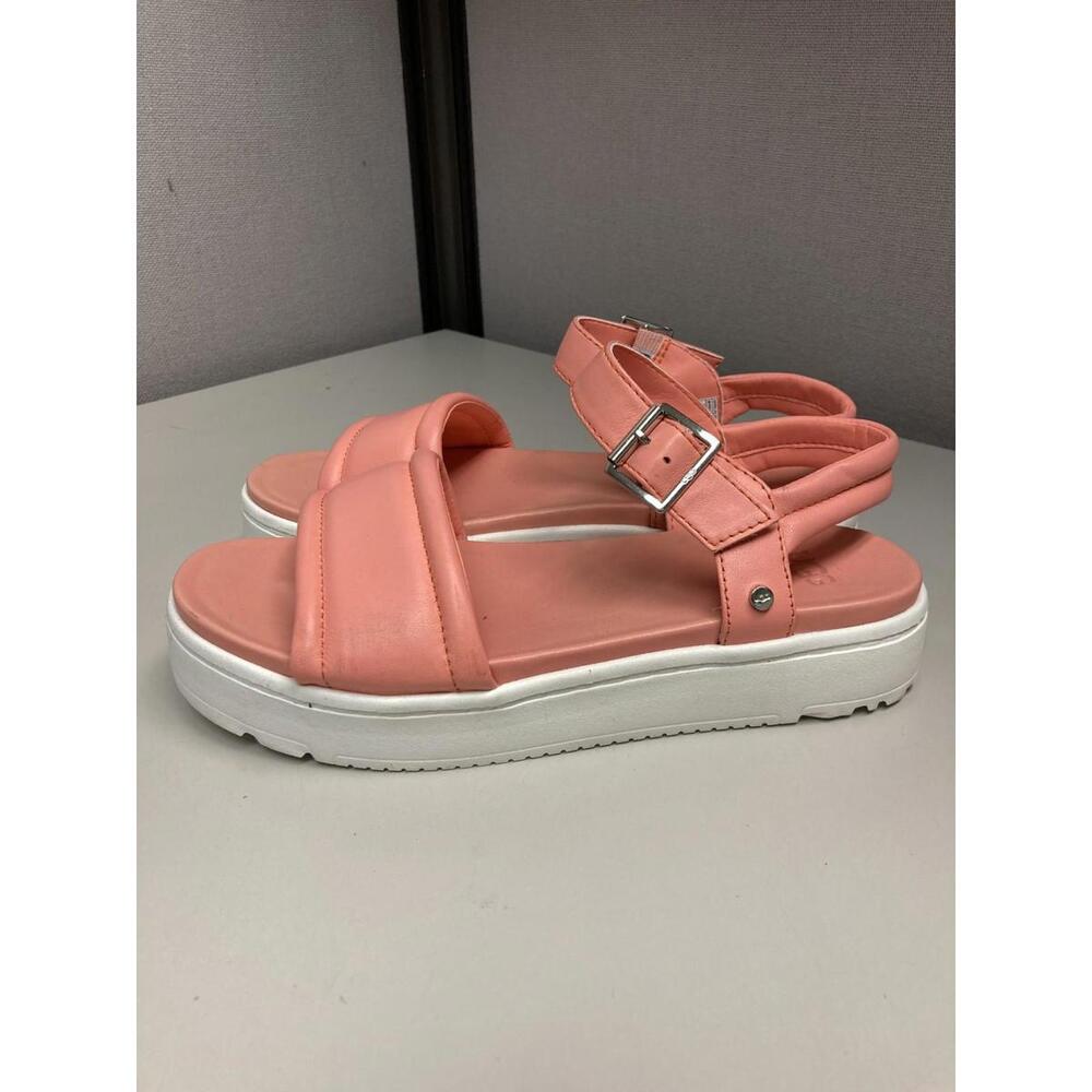 UGG Women's Salmon/White Platform Slip On Size 7